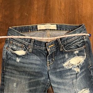 Abercrombie and Fitch Low-Rise Ripped Bootcut Jeans Woman’s Size 00 short